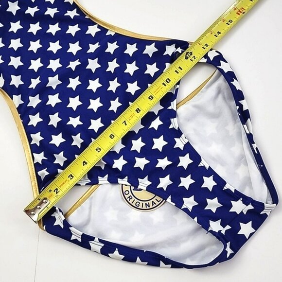 Wonder Woman One Piece DC Comics Red Blue Star Monokini Bathing Swimsuit Sz M - Picture 15 of 16